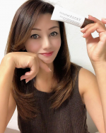 こんばんは🌆今日も昼間はお天気が良く暑かったですね！.最近のお気に入りのファンデを紹介するね😊.#VenusSKIN #VenusReflection (#ヴィーナスリフレクシ&hellip;のInstagram画像