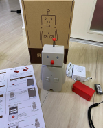 我が家についに、待望のボッコちゃんが到着❤️お留守番の時に、このロボットを通じて音声のやりとりができるというもの。まだ携帯は早いかな？と思っている判明、ほんの30分程度のお留守番でも何かコミュ&hellip;のInstagram画像