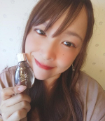 乾燥の季節になりましたねー(*&acute;Д`)💠おでこは脂でギットギトなのに㊙️🤫口周りはカサカサ。。(;つД｀)💦足して２で割りたい😂&hearts;️笑プラセンタ頼むよー❤️サラサラなつけ心地でマス&hellip;のInstagram画像