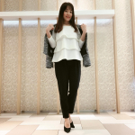 新調したニッセンの3点セットスーツ💕﻿@nissen_ladies_official﻿﻿きちんと見えるのに、﻿テーパードパンツのウエストはゴムで﻿すっごく楽ちんな着心地なんです✨﻿&hellip;のInstagram画像