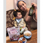 My son's favorite baby food is udon and pear in a bun🍜🍐I use olive oil for cooking( ✌︎'&omega;')✌︎🍳I'm&hellip;のInstagram画像