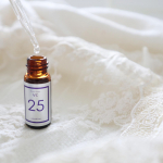 *ビタミン C 🍋*u0040ekumede のプラスピュアVC25 &hearts;水が入ってない ピュアビタミンC だから肌への浸透率が早い ♡.&deg;レモン116個分の高濃度だとか 🍋ˎˊ˗*ﾟ*&hellip;のInstagram画像