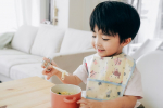 昨日からオールで仕事したから全くやる気の出ない日中を過ごしています😇しかしゆづ風邪を治すためにちゃんと食べさせなきゃいけないからコープの卵スープにうどんとオクラとベーコン入れて&hellip;のInstagram画像
