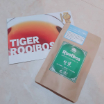 2020.11.01今日紹介するのは、TIGERさんのルイボスティー🍵わたし実は、高校生の時から飲んでるんです😳&larr;これは本当！ルイボスティーの中でも、オーガニック認証を取得した&hellip;のInstagram画像