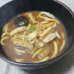 .株式会社キンレイさんのお水がいらないみそ煮込みうどんをお試ししました💓.お水がいらないシリーズは本当に大好きで今まで何種類も食べてますが、みそ煮込みうどんは今回が初めて😳.&hellip;のInstagram画像