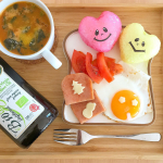 ・おはようございますˊˎ˗今日のむすこ朝ごはん𓌉◯𓇋・ニコちゃんおにぎりを作るつもりがいつの間にか違うキャラクターに( ˙&sup3;˙ )@color_wrap - - - 𖤘・&hellip;のInstagram画像