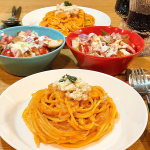 *。株式会社nakato様よりいただいた【 🦀かにトマトクリームソース🍅 】を使ったパスタディナー🍝.２種類のトマトと生クリームが合わさったソースには国産紅ずわいがにの身も入っ&hellip;のInstagram画像