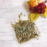 「食べるいりこを食す」の画像