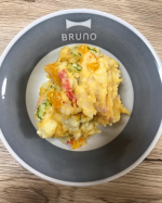 ごと株式会社『ごと芋ペースト』を使ったポテトサラダ🥰いつものポテトサラダに混ぜてみたら、甘みが増して美味しすぎた💓.袋から出して混ぜただけで全然違うし楽やしついでにチビの離乳食にも&hellip;のInstagram画像