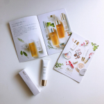 大好きなポリシー化粧品♡﻿＊加工なし肌あり見たくない方は↩︎﻿﻿﻿UV化粧下地が優秀な件。﻿﻿ノーファンデ派の私﻿けど生理前はやっぱり小鼻とかアラがでる﻿毛穴も隠したい&hellip;のInstagram画像