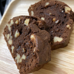 【ウォールナッツブラウニー】ウォールナッツ（くるみ）をたっぷり入れたブラウニーを作りました！と言っても混ぜるだけでとってもお手軽✨使ったのは【Fat Wit&hellip;のInstagram画像