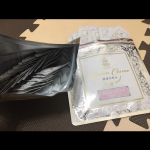 届いてびっくり！本当に冷凍されてるー！！面倒じゃないのかなと思いましたが簡単♪続けられそうです😊#麗凍化粧品 #美肌育みセット #無添加コスメ #敏感肌スキンケア #乾燥肌ケア #mo&hellip;のInstagram画像