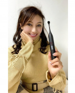 こんばんは🌇.今日も一日お疲れ様でした😊.新しい電動歯ブラシを使い始めたよ‼️私、歯科衛生士の資格があるから、人一倍歯には気を付けてるんだけど、自分で歯ブラシしてから、さら&hellip;のInstagram画像