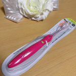 IONIC👄歯ブラシ付け替えできる歯磨き粉が要らない｢イオン｣歯ブラシ！電池入りで電池は交換できないけど1日15分の使用で1年くらい使えるそう！歯磨き粉がない事で、歯磨きした後にお水飲&hellip;のInstagram画像