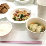 *いつぞやの夕ご飯 𐂐 ˎˊ˗*ﾟ*我が家の普段ご飯は いつもこんな感じ♡#質素 #茶色い イベントごとの時はすこーし頑張るけど一汁ニ菜が基本 😂料理上手なママさんに憧れる&hellip;のInstagram画像