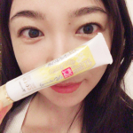 目元と口元のケアに使えるホワイトラベル　金のプラセンタもっちり白肌濃シワトール ✨目元のシワは気になるのですが、口元の年齢肌が気なります！特にマスクを取った時、最近特に気になります😅こ&hellip;のInstagram画像