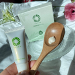 ﻿合成界面活性剤が無添加の﻿ノンケミカル処方の美容クリーム﻿﻿『岡田美容クリーム』﻿﻿わたしは乾燥肌なのでクリームは必須アイテムです。﻿﻿こちらのクリームはさっぱ&hellip;のInstagram画像