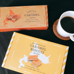 今日のおやつ⌣̈⃝ ♡ ⌣̈⃝ ♡新千歳空港限定販売の生キャラメルキャラメルキッチン◆ホームメイドキャラメル◆香ばしいアーモンドの食感と香りが楽しめる生キャラメル一口食&hellip;のInstagram画像