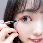 ルミアグラスのスキルライナーのチェスナットブラウン筆にほどよくコシがあって描きやすいです14種のフラワーセラムをはじめとする美容液成分配合でメイクしながらケ&hellip;のInstagram画像