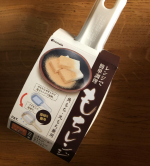 イノマタ化学の「もちレンジ」は、レンチンたった１分でつきたてのおもちがいただけるスグレモノ😄お汁粉でも納豆もちでも、柔らか〜いのび〜るおもちがうま〜😆今度はきな粉で、いや、大根おろしで食べよう&hellip;のInstagram画像