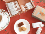 🍬﻿﻿\﻿ 𝘾𝘼𝙍𝘼𝙈𝙀𝙇 𝙆𝙄𝙏𝘾𝙃𝙀𝙉﻿ /﻿北海道産の新鮮な乳製品を使って、職人さんが店内で丁寧に炊き上げたこだわりのホームメイドキャラメル【キャラメルキッチン】💛﻿﻿新&hellip;のInstagram画像