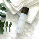 ..#ヴィーナスナノローション #化粧水..美容成分が99パーセントの化粧水..今冬はマスク生活でいつもに増して乾燥が気になるから.化粧水も本気の保湿に&hellip;のInstagram画像