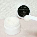 #薬用美白 #トラネキノールジェル を #使ってみました ✴&nbsp;#トラネキサム酸 が配合されている #オールインワンジェル なので #美白 も期待できますね😆&nbsp;#シミ や #ニキビ跡 も&hellip;のInstagram画像