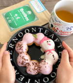 用事の帰り道にドーナツ屋さんの前通ったらセールしてていろいろ買ってしまった&hellip;🍩久しぶりのドーナツに娘もご機嫌😋今日のお茶は生葉ルイボスティー✨最高級グレードだからかとにかく濁り&hellip;のInstagram画像