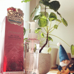 JITANNOオールクリアウォータリークレンジングをお試ししましたキラキラの贅沢なパッケージの中にピンクの可愛いクレンジング。見た目も素敵なクレンジングです😊さらっとしたテクスチャーで&hellip;のInstagram画像