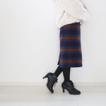 *👣*この日は超絶寒くてあったかコーデ♡きほがプレの日にパパお休みだったのでアウトレットでプレゼント物色🎁&larr;私の 笑念願のルクルーゼ買ってもらったよ🥘ˎˊ˗*ﾟストーリーで質問させても&hellip;のInstagram画像