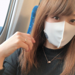 お出かけ時は快適マスクをつけてる😷アロマ効果でリラックス😌アロマdeマスク@aroma_de_mask 爽やかなシトラス系の香りが不快なマスク生活をリフレッシュしてくれ&hellip;のInstagram画像