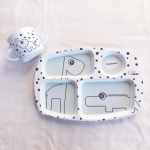 .⠀⠀欧米やヨーロッパで人気のベビー食器ブランド@donebydeer_japan 様の⠀☑︎シリコンスパウト&スナックカップ☑︎コンパートメントプレート⠀を頂&hellip;のInstagram画像