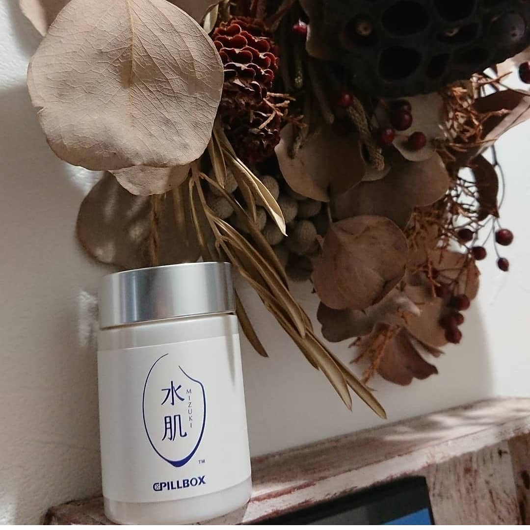 口コミ投稿：ピルボックスジャパンさんの水肌をモニターさせていただきます。こちらは、うるおい…