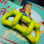 首SUKKIRINGこれ1個でストレッチとマッサージができるんです首と頭の間がこりにこって眼も霞むこれがおうちに来てからは、寝転がってちょうどよいところにあててますマッ&hellip;のInstagram画像