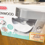 🕊当選品🕊ケンウッド　トイ　ミキサー・・モニプラ経由で当選しました！なんと、これおもちゃなんです✨おもちゃなのに、ミキサーとして使えるんです❗️レシピもついてました☺️&hellip;のInstagram画像