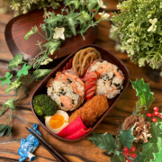 「鮭わかめごはんのおにぎり」【電子マネー3,000円分プレゼント】スペシャル料理買い取りキャンペーン第二弾！の投稿画像