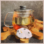 ・・・・#ひとりじかん #夜のお茶がホッとする明日はちょっとした記念日なのでいつもよりちょっとだけいいパックして美容成分たっぷりなお茶を飲んでみる🫖&hellip;のInstagram画像