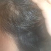 「髪をかきあげると白髪」★新商品モニター★白髪・薄毛を隠せるヘアファンデーション使って画像投稿～の投稿画像