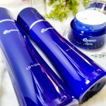 .クオニス スキンケアレポ♡..マイクロニードルで有名なクオニス💗そのクオニスのスキンケアを贅沢にライン使い😍&hearts;️.ローション、ミルク、クリームどれも高保湿で乾燥肌&hellip;のInstagram画像