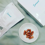 軽い運動と栄養バランスに気をつけた食事に加えて、サンソリットのF・Vlock（エフブロック）という美容サプリメントを飲んでみました。つるっとしたカプセルは喉に引っ掛かりにくいから好きだし、1日1粒&hellip;のInstagram画像