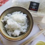 緊急事態宣言で夫も週３くらいで在宅勤務になりました&hellip;人がいると時々気になって自分の業務に集中出来ないときあって困ります😭でも一緒にお昼ご飯を食べる人がいるのはいいですね♪今日は#カネ吉 の#ヒ&hellip;のInstagram画像