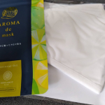 #アロマdeマスク #アロマデマスク #AROMAdemask #マスク生活を快適に #ベルガモット #天然精油 #ソーシャルディスタンス #ハリネズミのジレンマ #ハリネズミ #monipla #w&hellip;のInstagram画像
