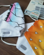 お試しさせていただきましたm(__)mマスク用。今はチビちゃんも嫌がらずにみんなマスク生活。アイロン不要でマスクに貼るだけ！まだまだマスク生活は続きそうなの&hellip;のInstagram画像