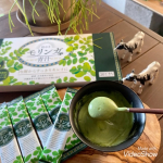 🥛🥬体調管理が大事な時期😌腸内環境を整えたい〜バランスの良い栄養補給に🥦🍅🥕90種類以上の栄養成分が含まれるモリンガ　#スーパーフード  の青汁『煌めきモリンガ青汁』🥣@p&hellip;のInstagram画像