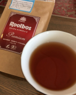 モニターでタイガーさんのプレミアムルイボスティーを頂きました🥳家族でティータイムに頂きました🫖南アフリカ共和国で、化学薬品や農薬を一切使わず育てられた茶葉のうち、上位12.5％しか選ば&hellip;のInstagram画像