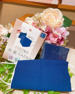 銅繊維配合 のびる抗菌マスクカバー 2枚入マスクの着用が日常化している毎日！マスク表面には空気中の様々な菌が付着しています。銅のチカラ！いつものマスクが「抗菌マスク」に変身しま&hellip;のInstagram画像
