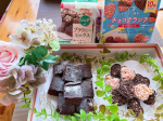 共立食品の2021年バレンタイン限定商品チョコクランチとブラウニーミックスを作りました。作り方があるので簡単に短時間で作る事が出来ます。小さなお子様と一緒に作っても楽しいと思います💖味も美&hellip;のInstagram画像