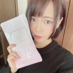 イッティ様のナイトラビットをモニターさせていただきました！着けて寝るだけでお手軽にバストケア出来るというバストケアパックです。こちらの商品は一般的な丸い形のバストケアパック&hellip;のInstagram画像