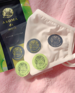 ウェルベストさんのAROMA de maskを会社で1日つけてました🎶一日中ずーっと柑橘系の爽やかな香りがするので、快適に過ごすことが出来ます😌✨ハリネズミのシールから、シトラスのアロマオイル&hellip;のInstagram画像