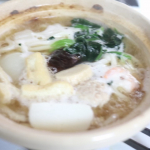まだまだ鍋が美味しい季節ですね。キンレイから販売してるお水がいらない 鍋焼うどんを食べました😊お水が要らないってどういう事っておもちゃいますよね。だし、具、麺が一つになって&hellip;のInstagram画像